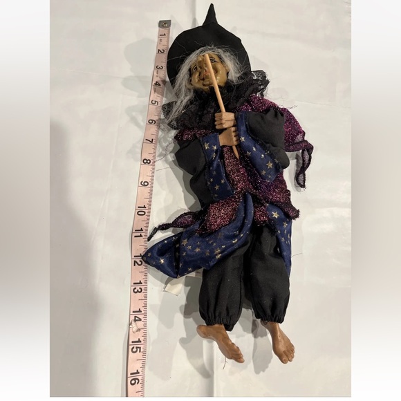 GANZ WITCH scary DOLL 15” Purple Cape Black Hat Gold Star Dress ON BROOM creepy - Picture 7 of 11